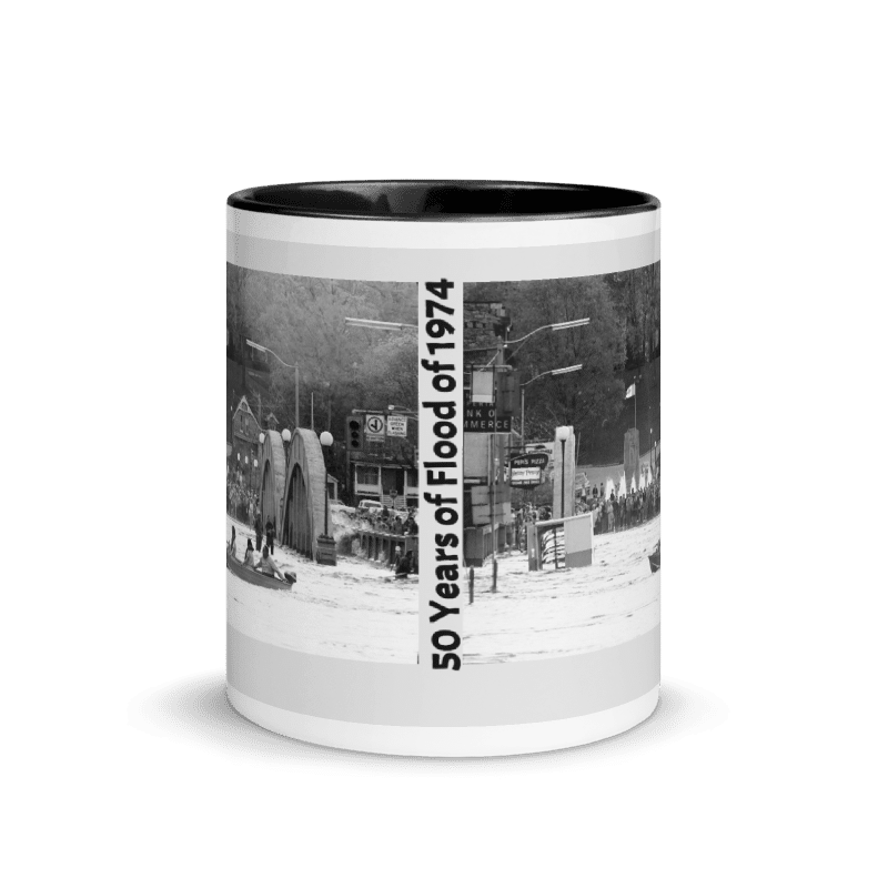 mug Flood of 1974 Policemean - centre