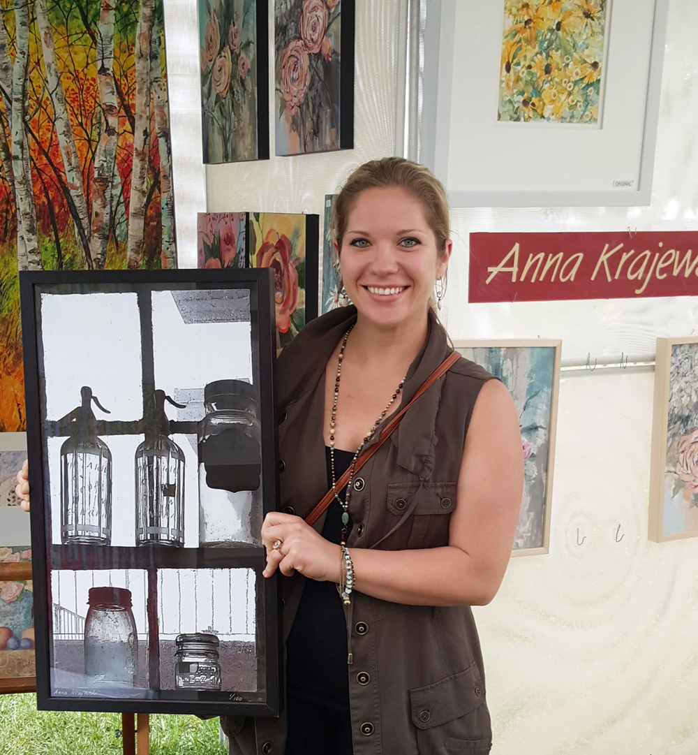 Canadian artist Anna Krajewski's happy customer